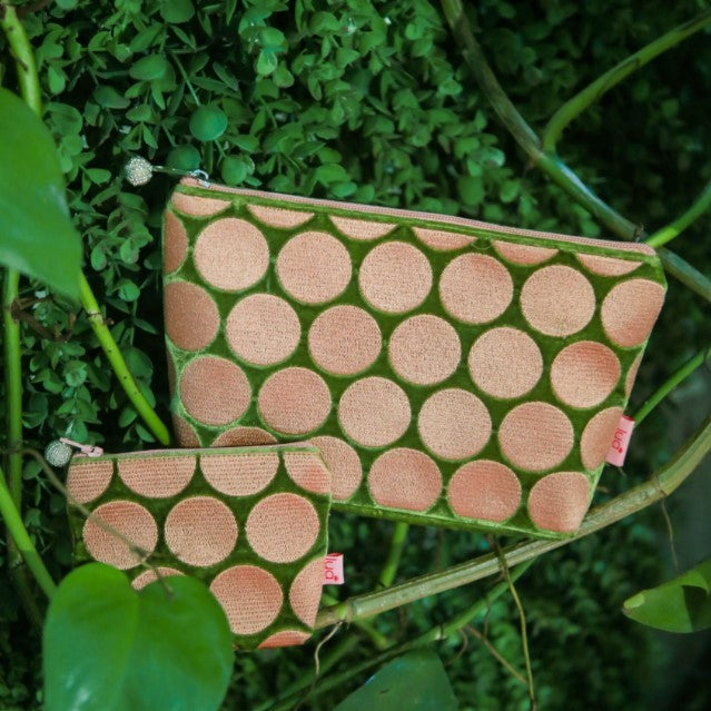 GEO DOT VELVET MAKEUP BAG Olive & Peach