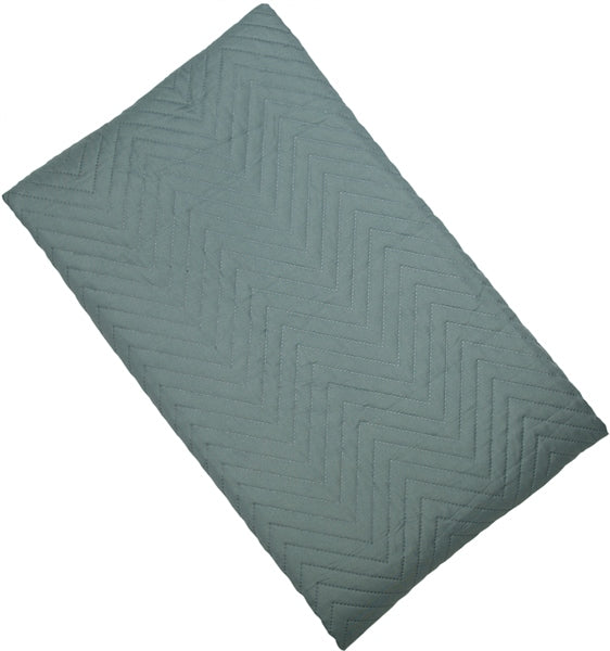 Double quilt lightweight in seafoam green